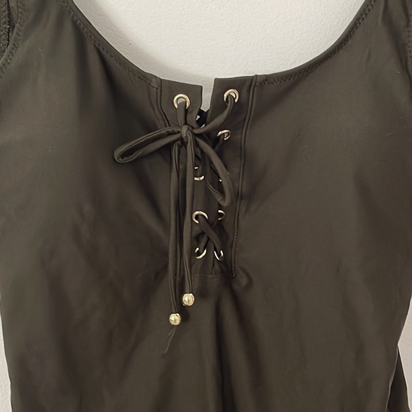 MOSSIMO | Women’s Olive One Piece Swimsuit Size S - Picture 3 of 5